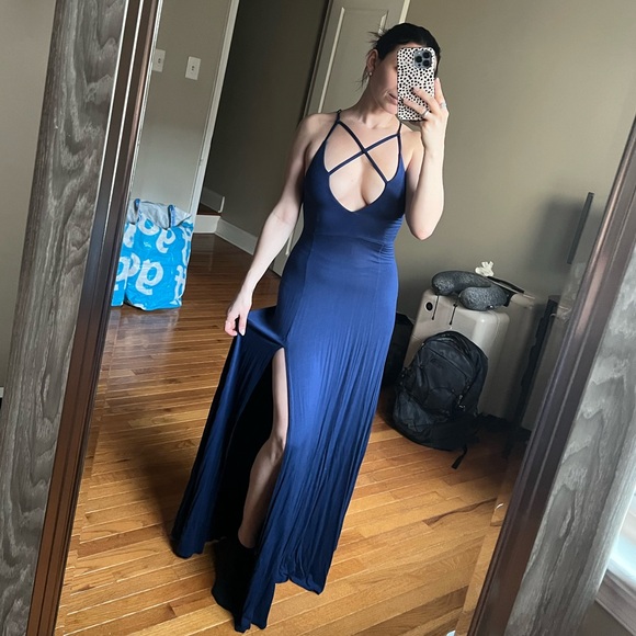 LULU’S | maxi dress. - Picture 5 of 6